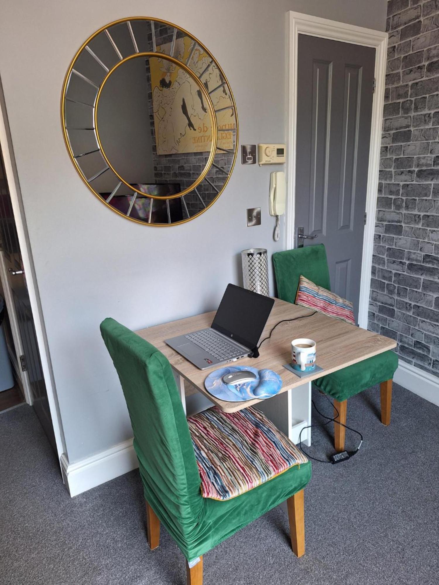 Central Matlock Apartment 외부 사진